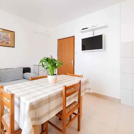 Apartments Bozo * Vodice