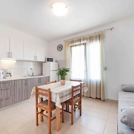 Apartments Bozo * Vodice