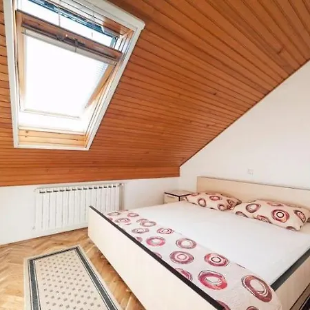 Apartments Bozo * Vodice